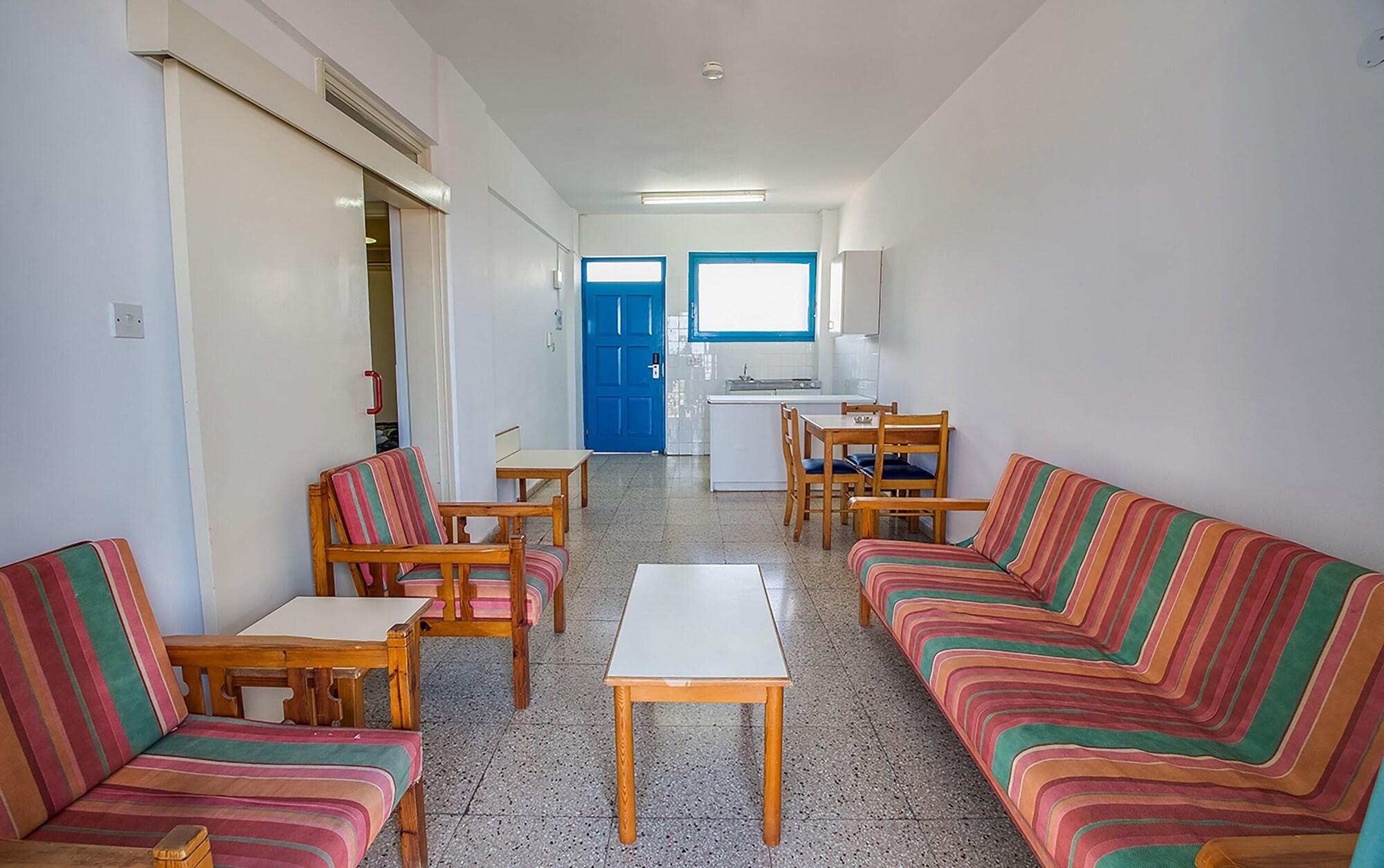 أيا نابا Green Bungalows Hotel Apartments المظهر الخارجي الصورة